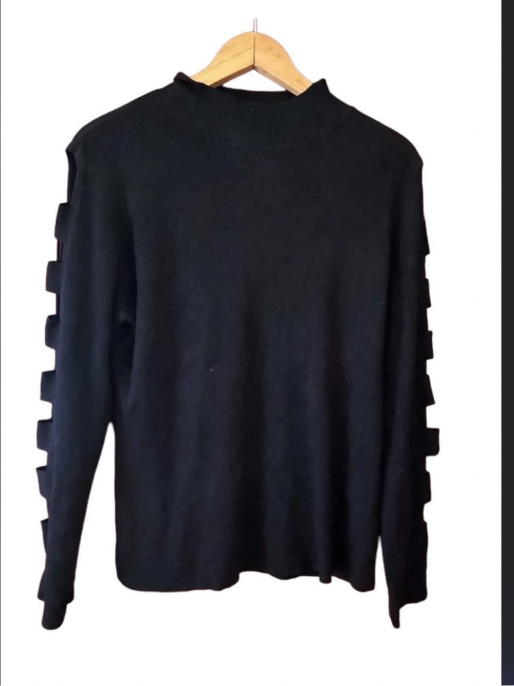 Woman’s  Black Cutout Sleeve Sweater - Contemporary Knit xl